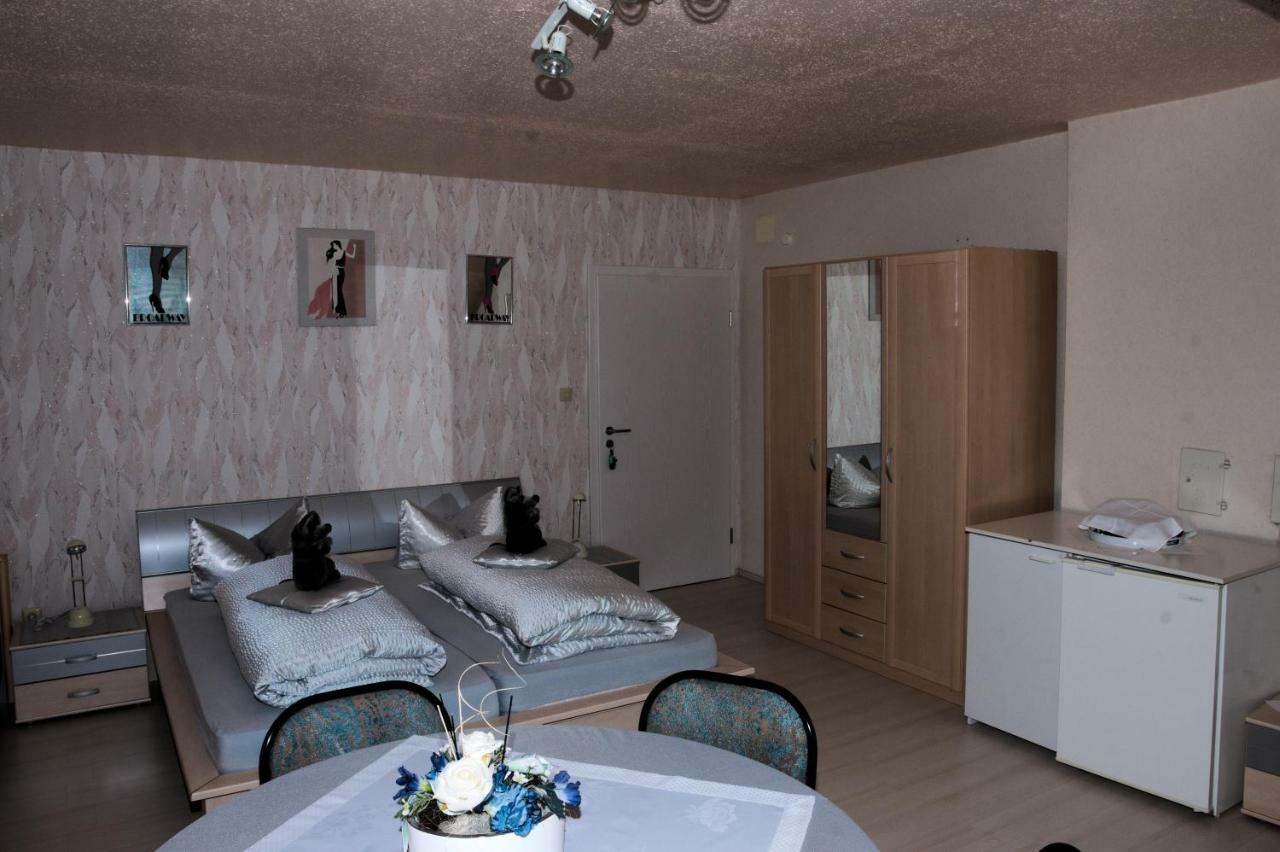 Caruso Pension Und Pizzeria Salzweg Buitenkant foto